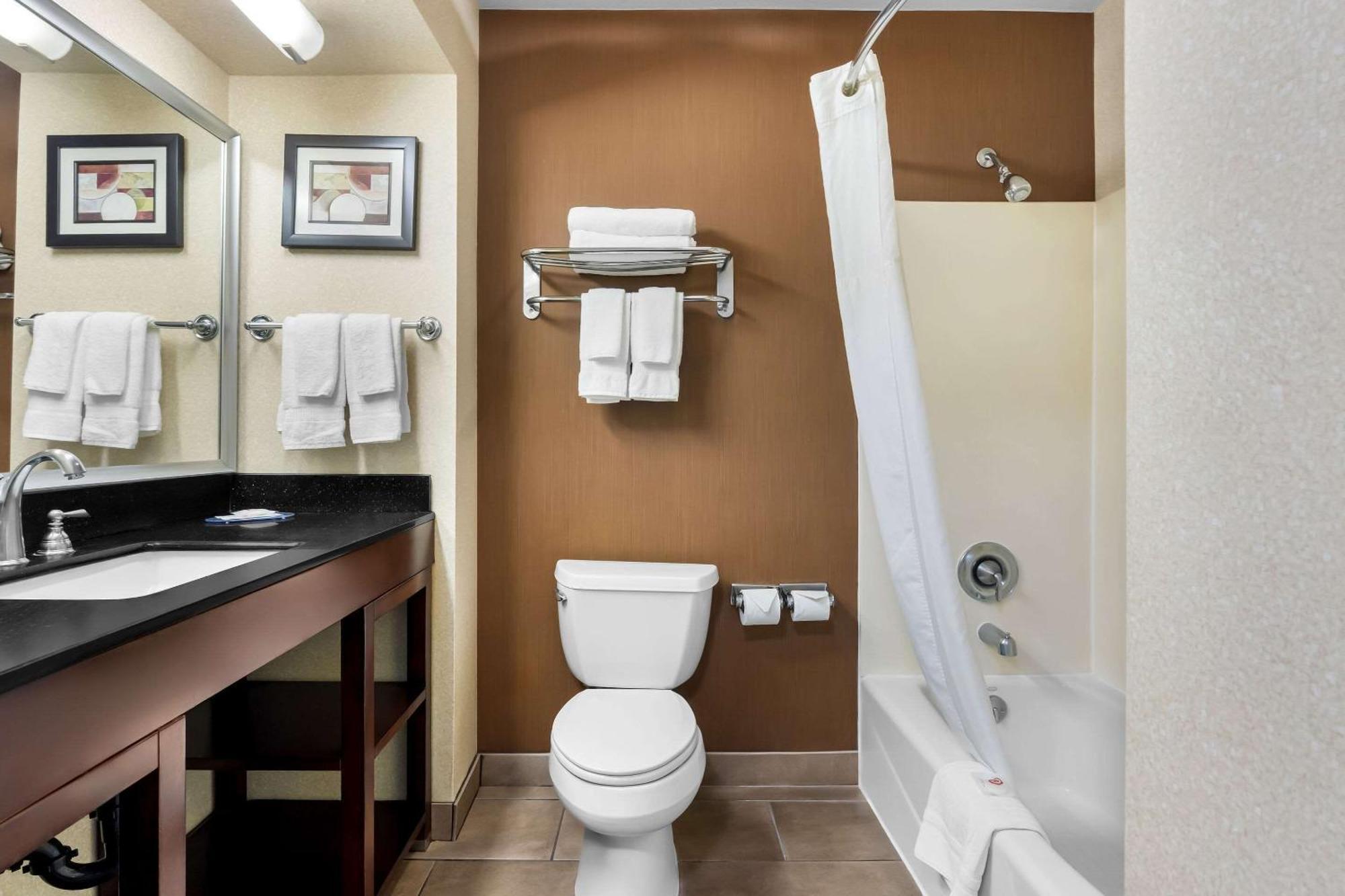 Comfort Suites Clovis Εξωτερικό φωτογραφία