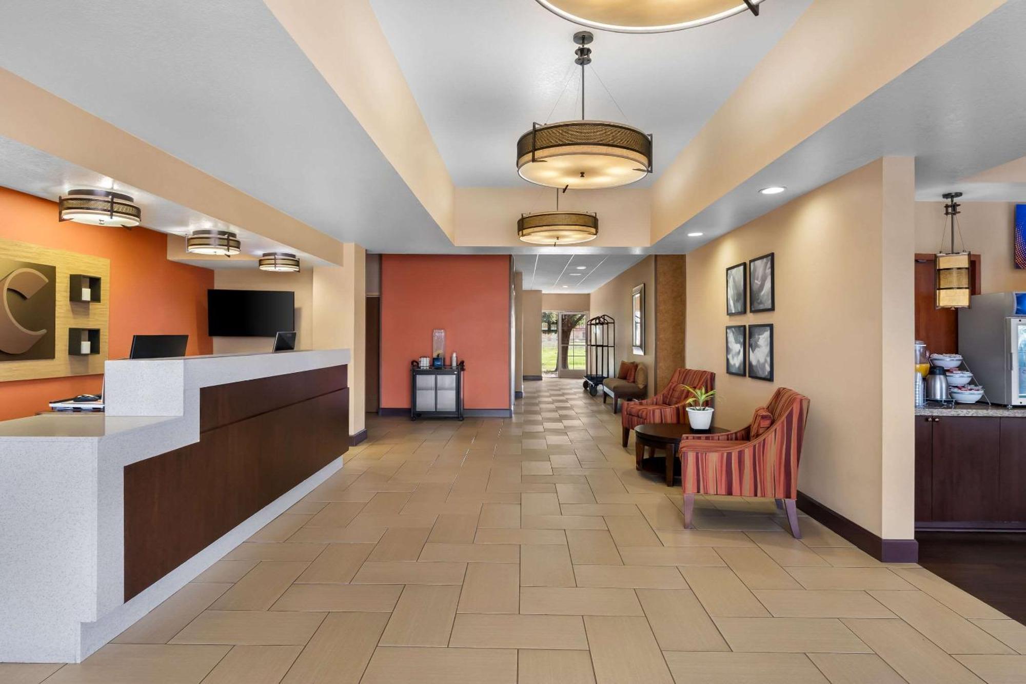 Comfort Suites Clovis Εξωτερικό φωτογραφία