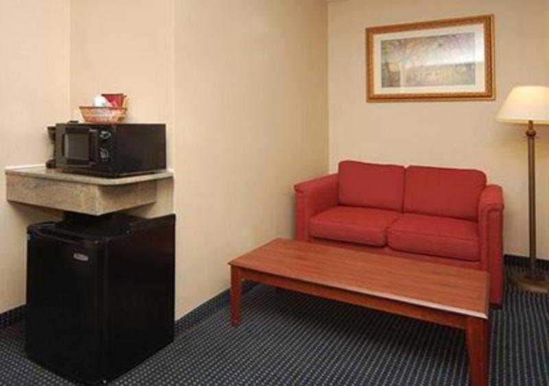 Comfort Suites Clovis Εξωτερικό φωτογραφία